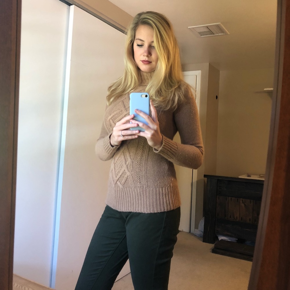 SALE 🎉 J. Crew sweater